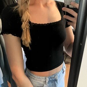 Black square neck lace top